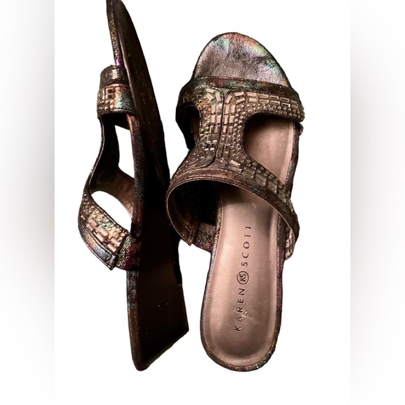 Karen Scott sparkly wedge sandals - Picture 3 of 6